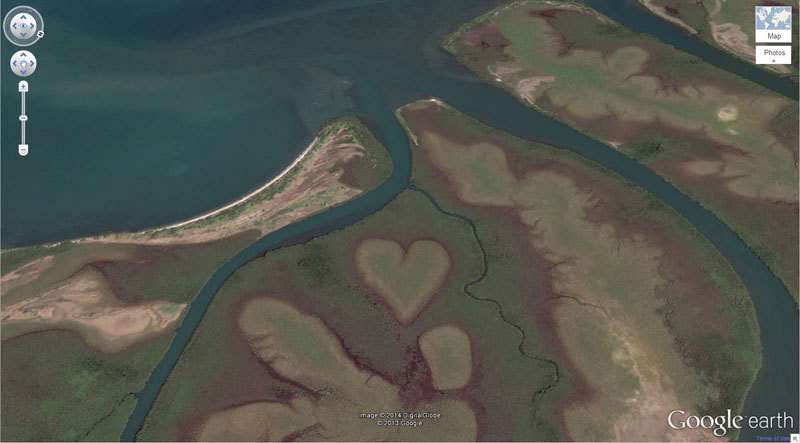 41.-Heart-Shaped-Land-Formation