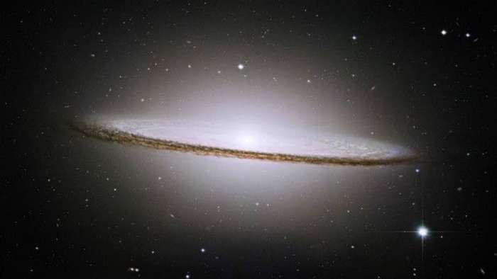 151214120909_galaxy_624x351_nasa_nocredit