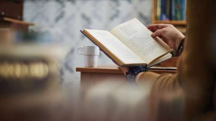 160125155844_books_reading