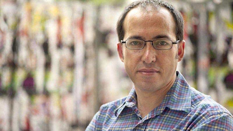 burhan sönmez