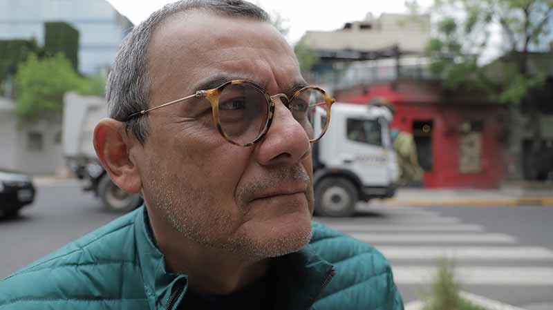 horacio castellanos moya tiksinti