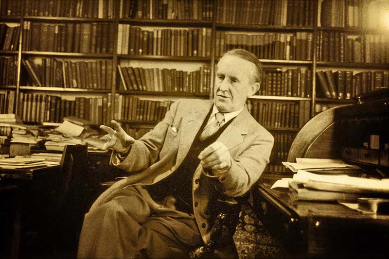 jrr tolkien