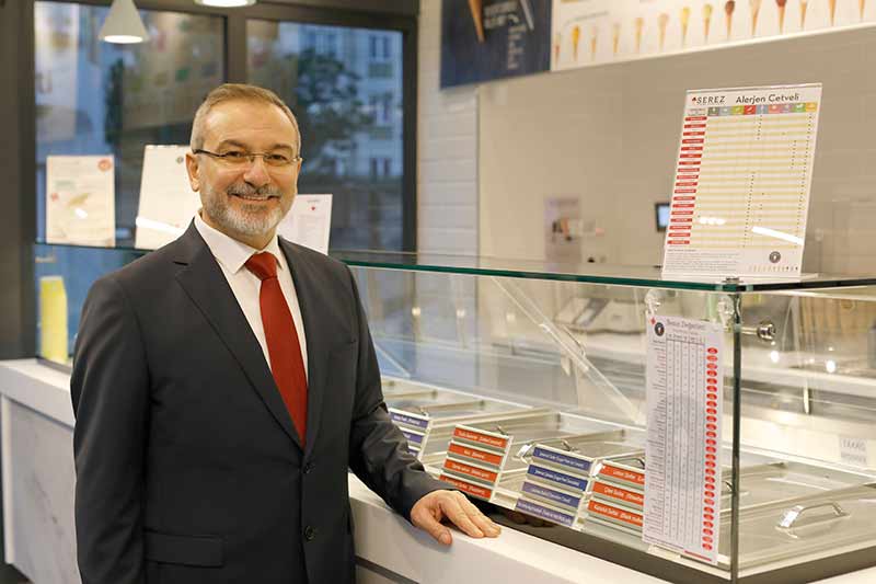 serdar kemahlı